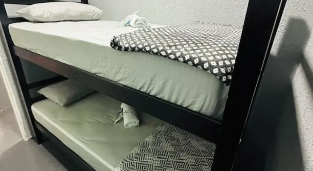 Номер Economy On Hostel gru unidade 2 traslado café