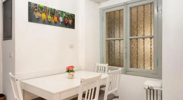 Апартаменты Standard Central Apartment Porta Susa