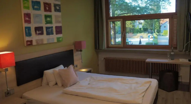 Номер Standard Hotel „Zur Linde“