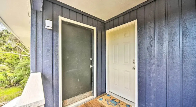 Sunny Edisto Island Duplex - Half Mile to Beach!, Забронировать Дом для отпуска Коттеджи Южной Каролины, Коттедж