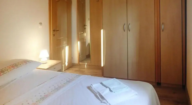 Apartment in Jusupi Near Mala Paklenica Park