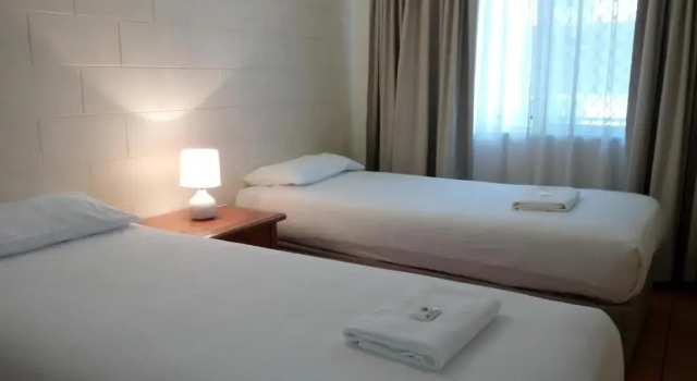 Апартаменты с 2 комнатами Lake Central Cairns