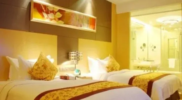 Tiancheng Grand Hotel, Book Hotel Hoteller i Lizhou med pool, Swimmingpool