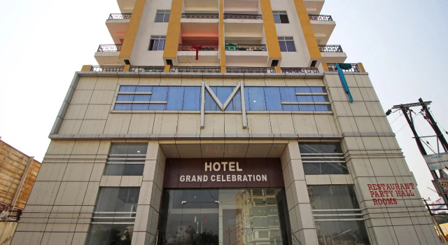 OYO 7524 Hotel Grand Celebration, Забронировать Отель Отели штата Карнатаки 3 звезды, 3*