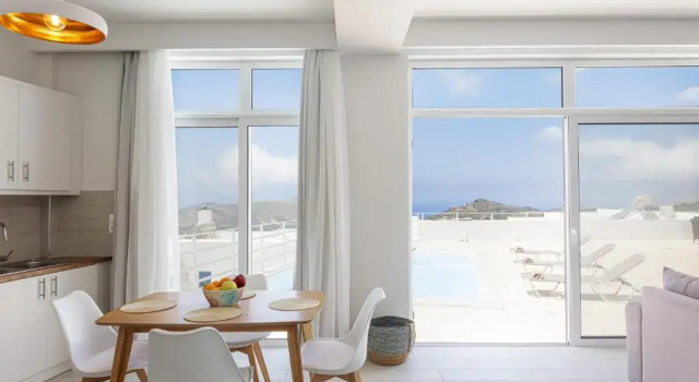 Petres Villas, Rezerwuj Hotel Hotele w Retimno z parkingiem, Parking