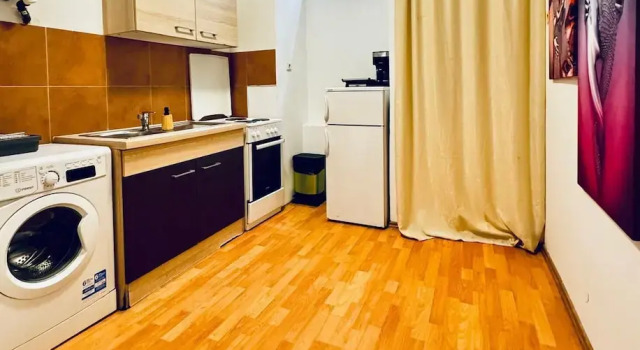 Апартаменты Central 1BR Apartment Near Augarten