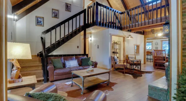 Riverside Colorado Cabin w/ Deck & Hot Tub, Reserva ahora Casa o chalet Downieville-Lawson-Dumont Estados Unidos