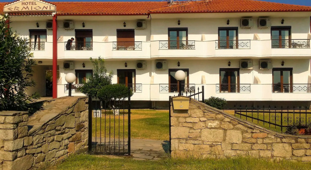 Hotel Ermioni, Book Hotel Kalamitsi Sithonia