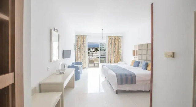 Standard Família quarto 1 quarto varanda Odessa Beach Hotel