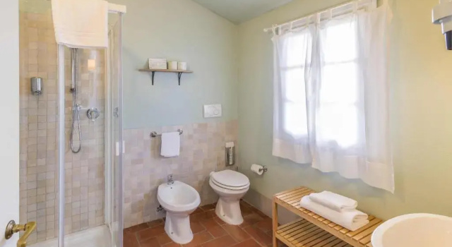 Трёхместный номер Standard Le Sodole Country Resort & Golf