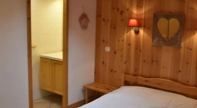 Beautiful Chalet in the Nice Village Centre, on the South, Prenota Chalet Champagny-en-Vanoise 