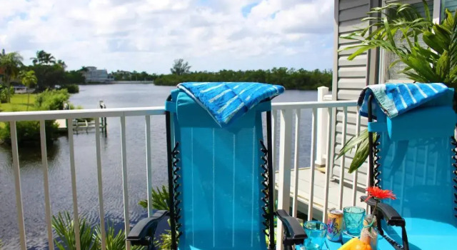 Люкс Grand Latitude 26 Waterfront Boutique Resort - Bonita Springs