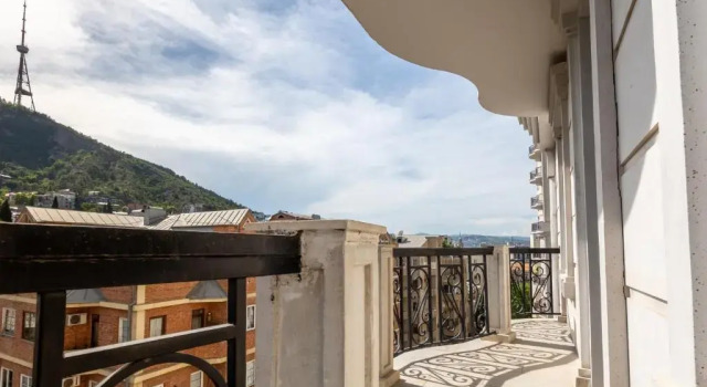 Апартаменты 4 Bedroom Apartment In The City Centre
