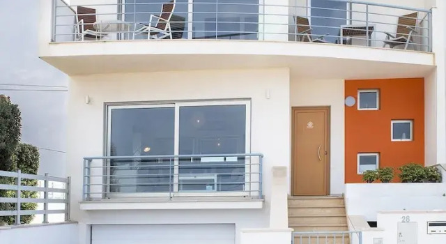 Best Houses 6 - Gorgeous House Sea View