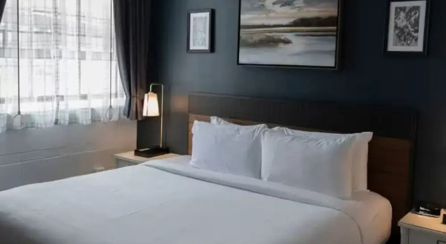 Люкс The Confluence Hotel
