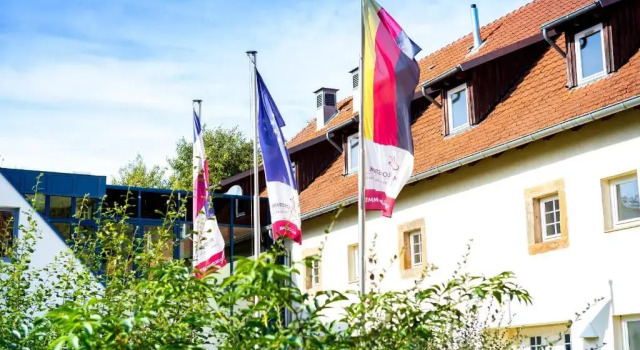 Коттедж Wohlfühlhotel IM SCHLOSSPARK - Self CheckIn