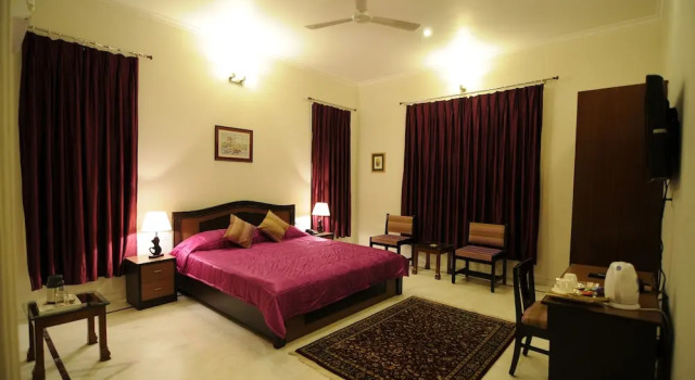Номер Executive Geetanjali Luxury Suites