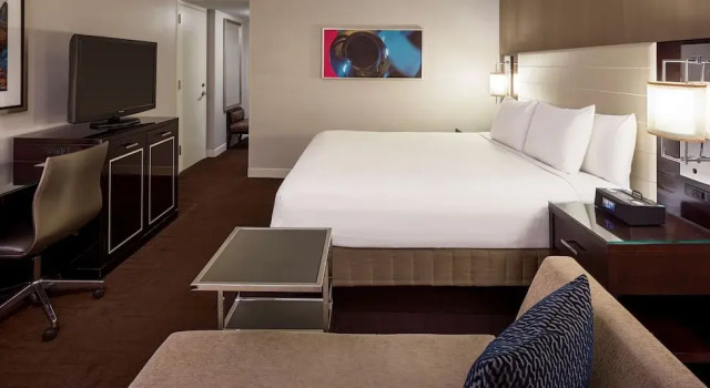 Двухместный Club Access номер Hyatt Regency New Orleans