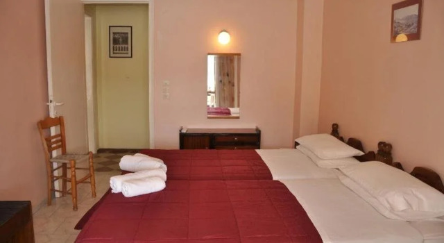 Molos Beach Apartments, Забронировать Апартаменты/квартира Отели Палеокастрица с парковкой, рядом с Пляж Агиос Спиридон, Парковка
