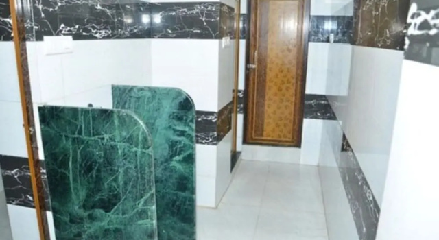 Кровать в общем номере Goroomgo Dev Guest House Howrah Kolkata