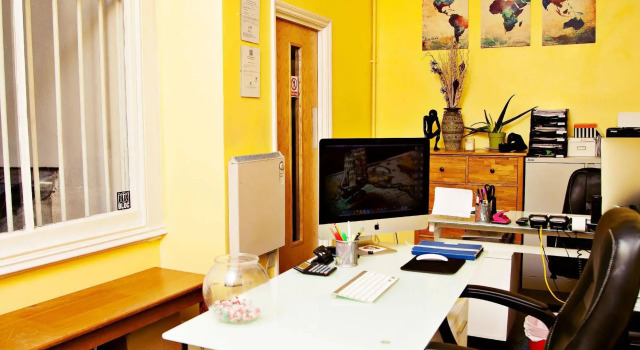 Homestay Bristol - Hostel, Rezervasyon Pansiyon / Hostel Merseyside hosteller, Pansiyon / Hostel