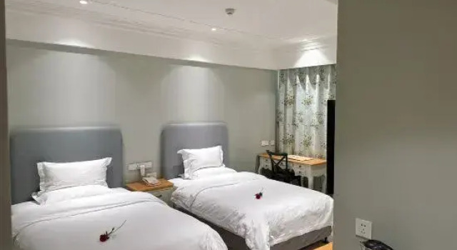 Scenery Hotel