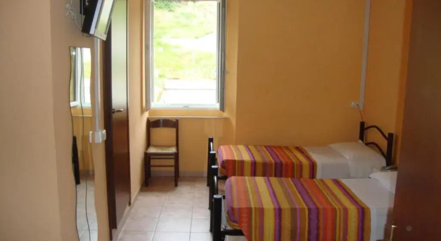 Трёхместный номер Standard Albergo Gino