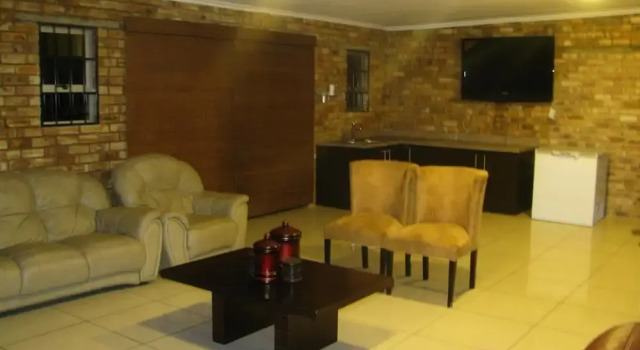 Bruno Comfort Suites