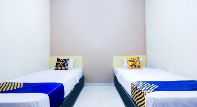 Номер Economy SPOT ON 2370 Berkah Homestay Syariah