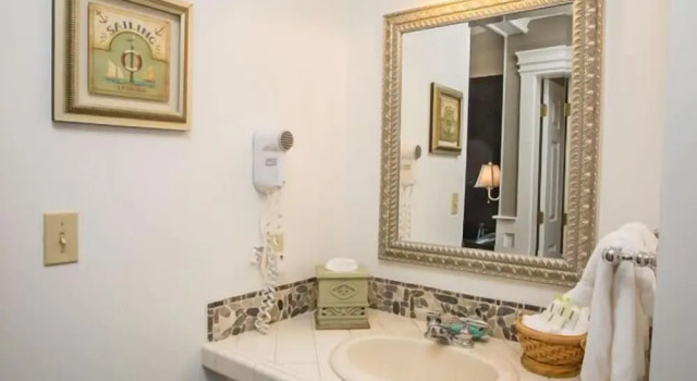 Номер Deluxe Strawberry Hill Seaside Inn
