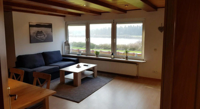 Ferienwohnung mit wunderschönem Blick auf den Nord-Ostsee-Kanal, Buchen Sie Hotel Breiholz Schleswig-Holstein