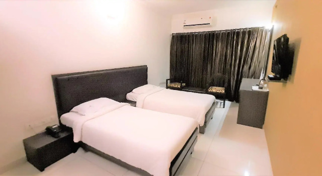 Номер Deluxe Hotel Mangalore International