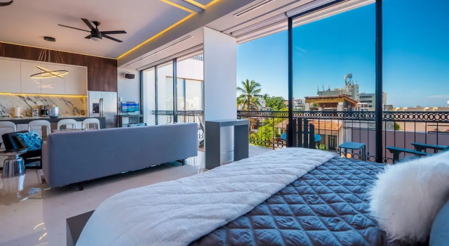 Номер Luxury с 2 комнатами с балконом и с частичным видом на океан Pier 57 Zona Romantica Puerto Vallarta