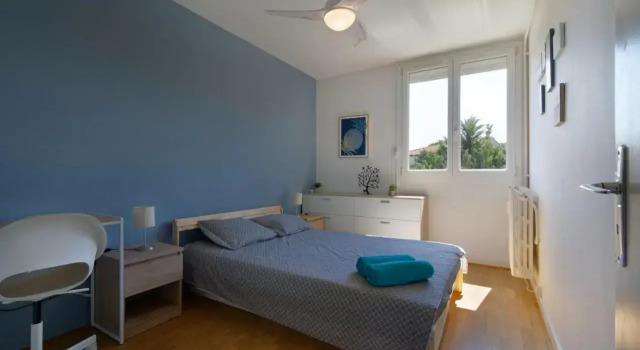 Le Smile - 3 Bedrooms - 8pers - Parking - Centre Gare, Забронировать Отель Отели Монпелье с парковкой, рядом с Музей Атгер, Парковка