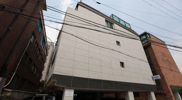 Lombard House - Hostel