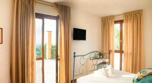 Двухместный номер Superior с балконом La Rocca Relais