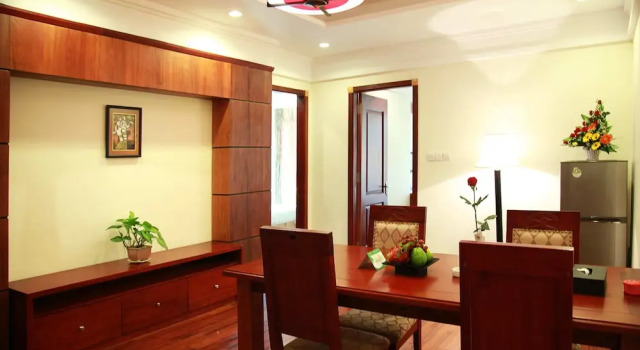 Семейный люкс с балконом DLGL - Dung Quat Hotel