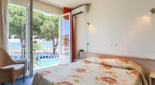 Hôtel Le Richiardi, Забронировать Отель Каркеран Var coast