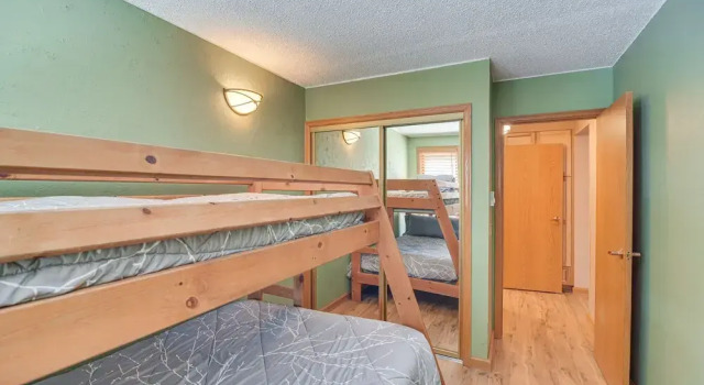 Ski-in/ski-out Winter Park Condo w/ Mountain Views, Забронировать Апартаменты/квартира Винтер Парк Winter Park - Fraser, рядом с Лыжный подъёмник Iron Horse