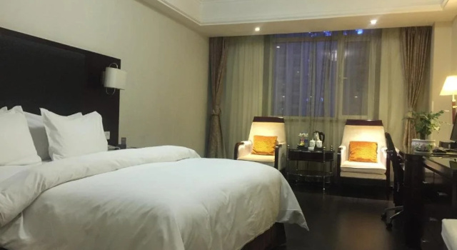 Jinjiang Metropolo Hotel - Baoji Prince Hotel, Prenota Hotel Hotel a Shaanxi con parcheggio, Parcheggio