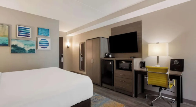 Двухместный номер Standard с красивым видом из окна The Hub Middletown Red Bank- Best Western Signature Collection