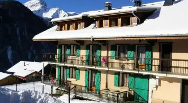 Appartement 7 Pers. Dans Chalet Classe 2* 70075, Забронировать Шале Виллы Овернь-Рона-Альпы, Вилла