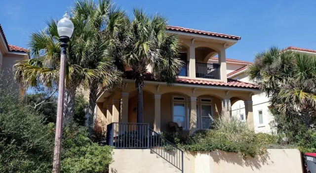 La Valencia Villas, Забронировать Вилла Пляж Вест-Панама-Сити США