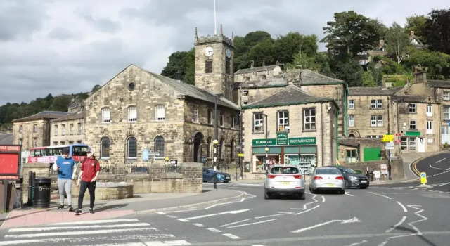 Higgin Bridge House, Rezervați Hotel Holmfirth 