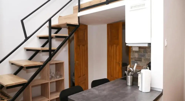 Студия Central Luxury Apartment