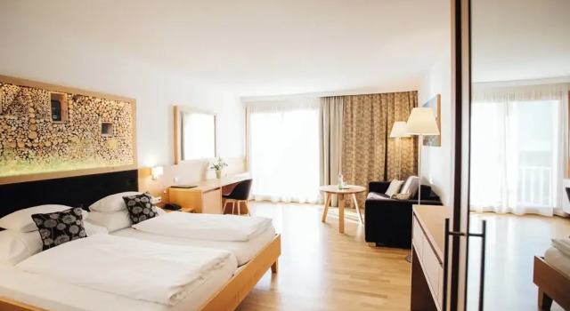 Люкс Hotel SeeRose