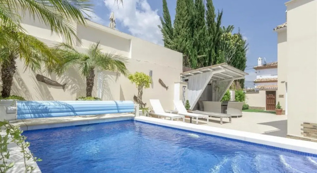 Charming Villa with Luxury Touch