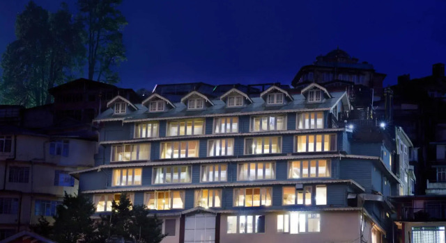 Yashshree Mall Road Darjeeling