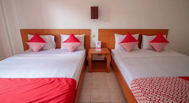 Estudio familiar RedDoorz Plus At Hotel Sofia Pangandaran