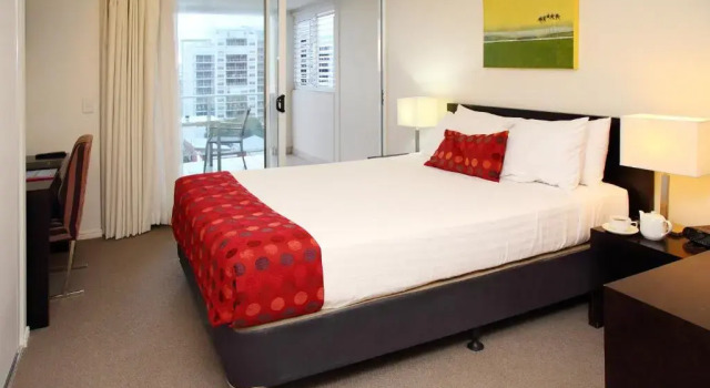 Апартаменты с 2 комнатами Cairns Central Plaza Apartment Hotel Official